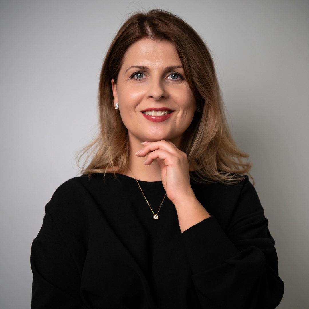 Laura Navienė